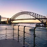 Apartment One Bedroom On Sydney Harbour