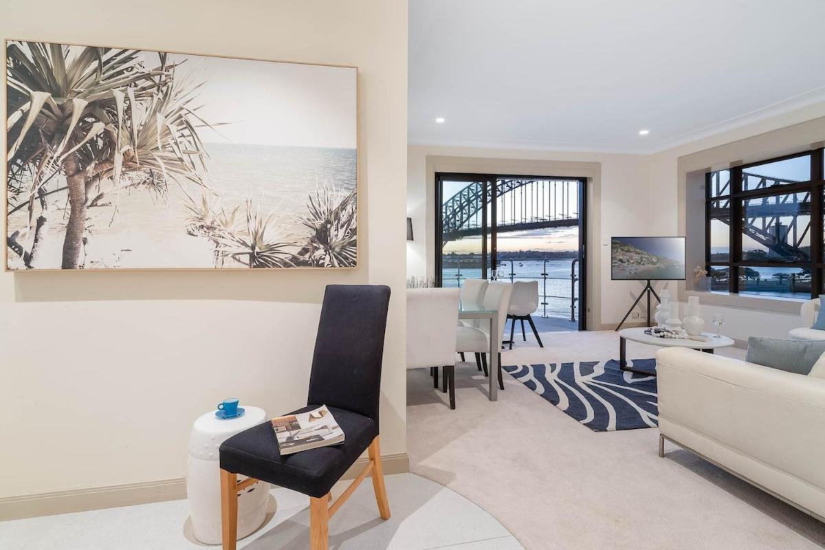 One Bedroom On Harbour Apartment *