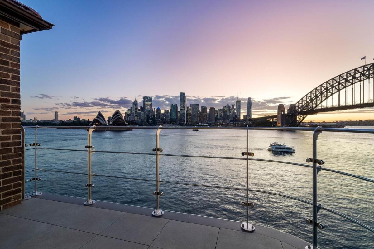 One Bedroom On Harbour Apartment *